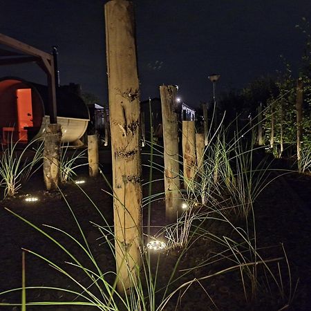 'Relax Lodge Sea' - Wellness Lodge In Zeeland - Private Sauna - Airco - Garden - Outdoor Swimming Pool - Free Wifi, Towels & Bed Linen Heinkenszand Luaran gambar