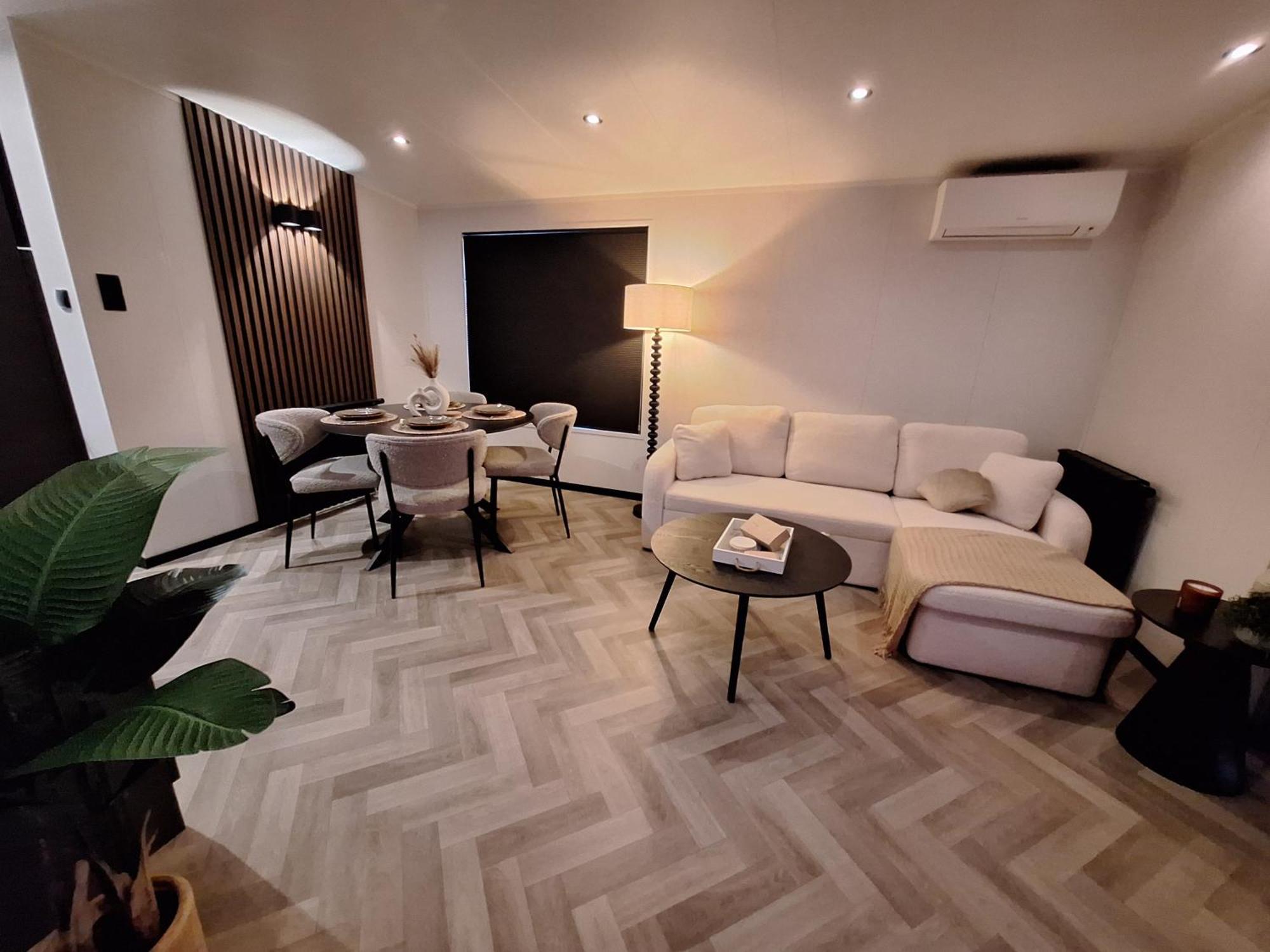 'Relax Lodge Sea' - Wellness Lodge In Zeeland - Private Sauna - Airco - Garden - Outdoor Swimming Pool - Free Wifi, Towels & Bed Linen Heinkenszand Luaran gambar