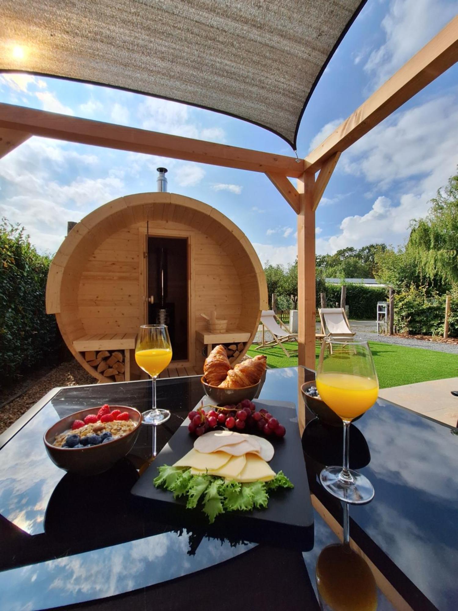 'Relax Lodge Sea' - Wellness Lodge In Zeeland - Private Sauna - Airco - Garden - Outdoor Swimming Pool - Free Wifi, Towels & Bed Linen Heinkenszand Luaran gambar